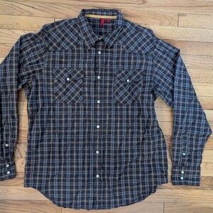 5/48 Men's Black and Gray Plaid Button-Down Shirt